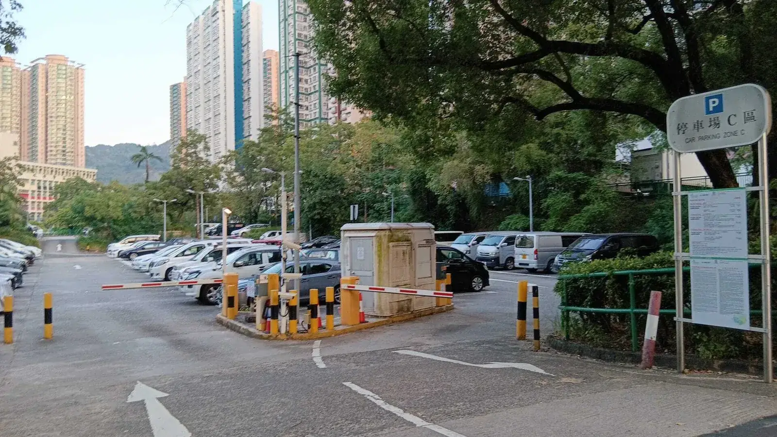 Tai Hing - Car Park C parking entrance parking entrance