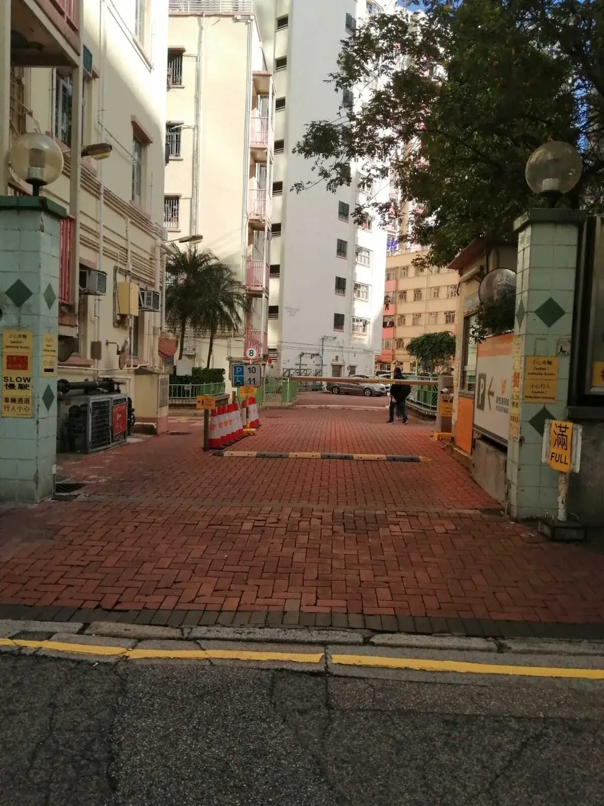 Model Housing Estate Carpark parking entrance parking entrance