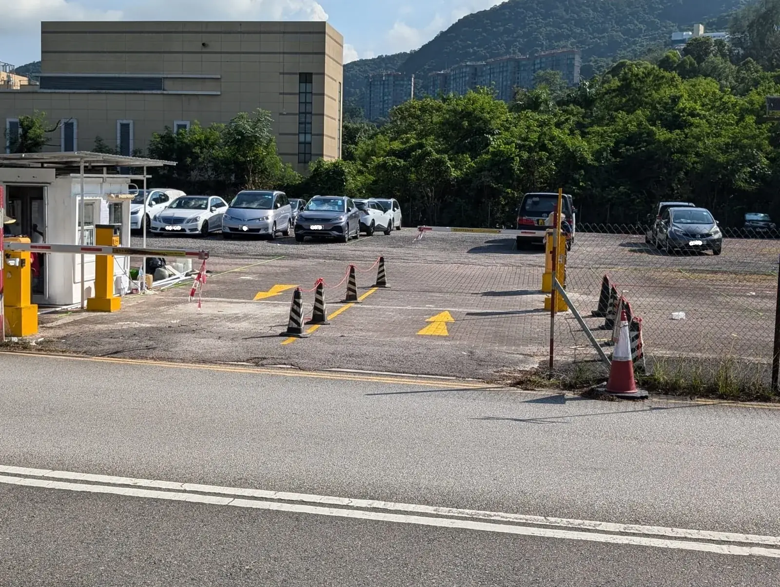 創新路停車場停車場入口停車場入口