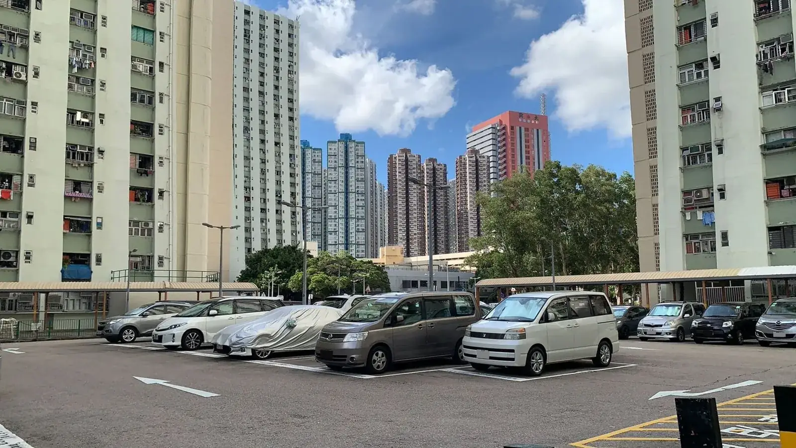 Tai Hing Car Park D parking entrance parking entrance