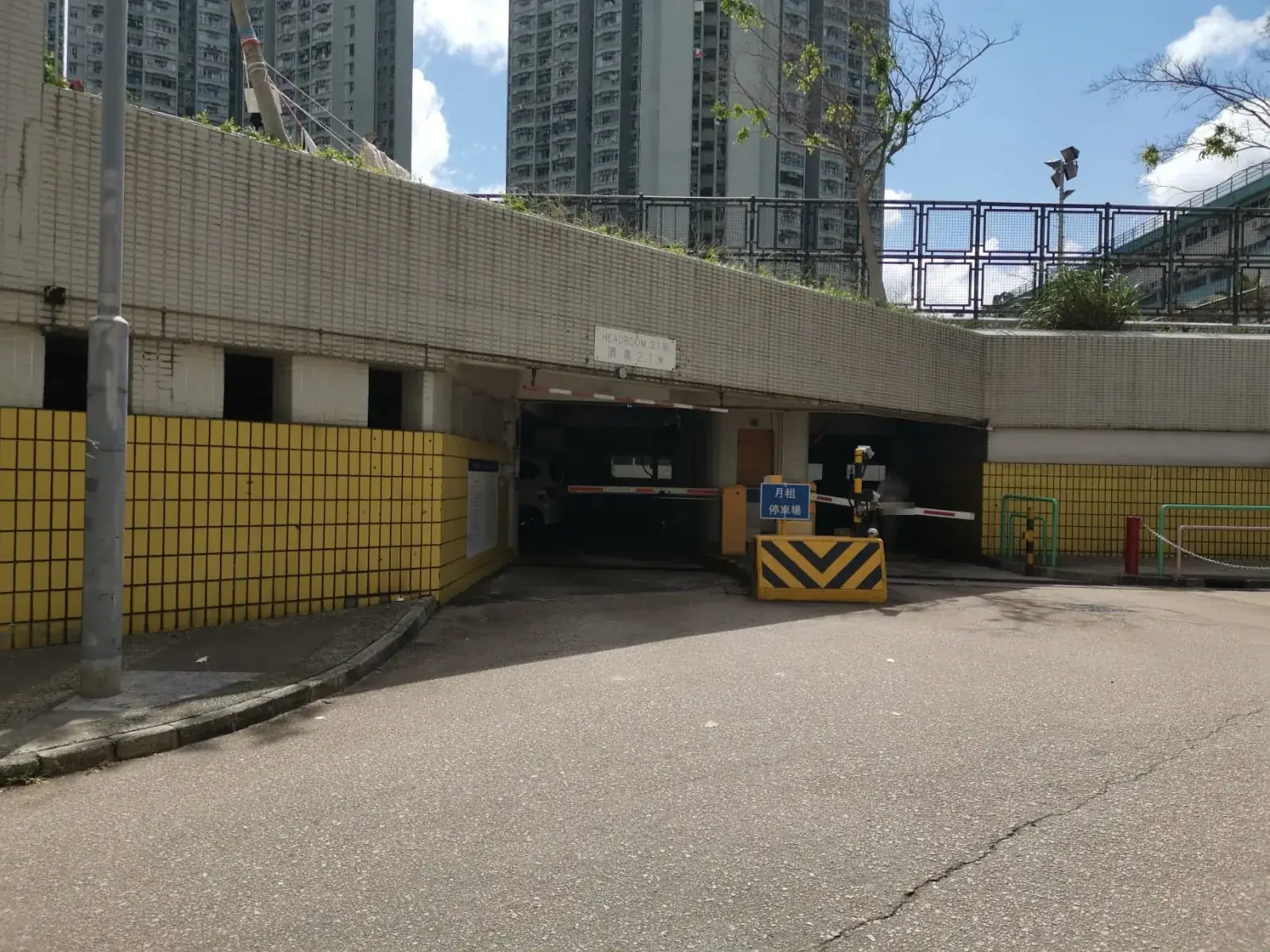 Fu Heng Car Park B parking entrance parking entrance