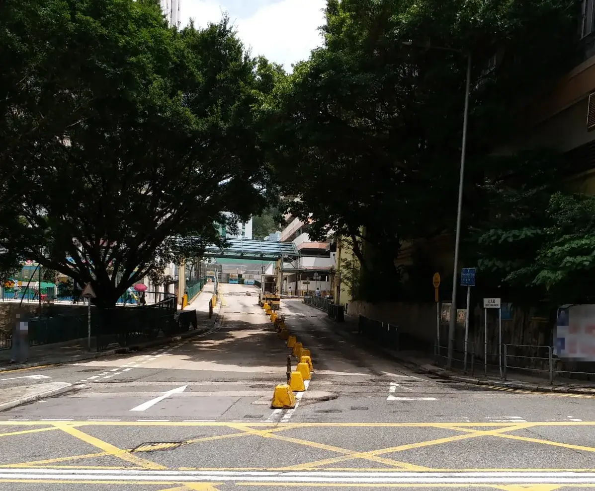 Choi Wan Car Park B & C parking entrance parking entrance
